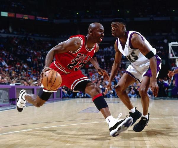 球队战术上 球队战术上