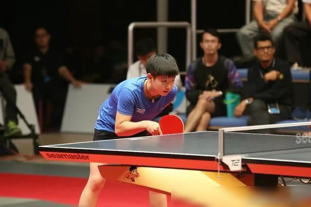 掰手腕大赛 掰手腕大赛