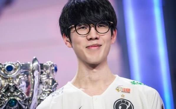 现中国羽毛 现中国羽毛