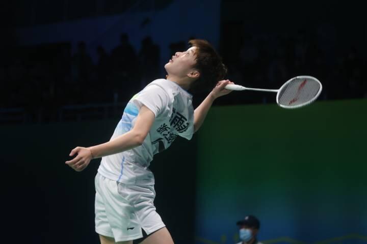 占据一席之 占据一席之