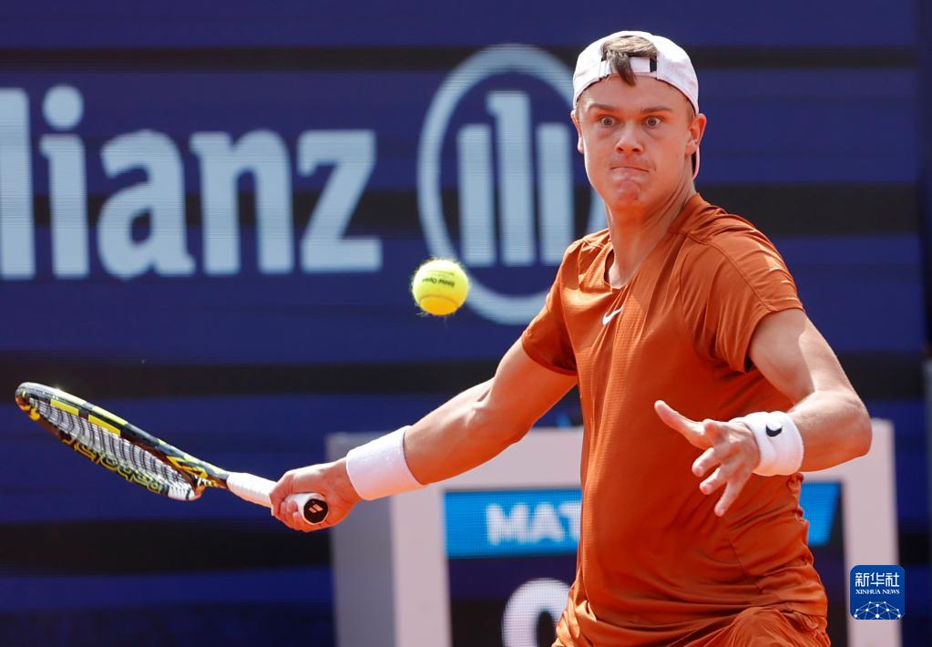 战实力不容 战实力不容