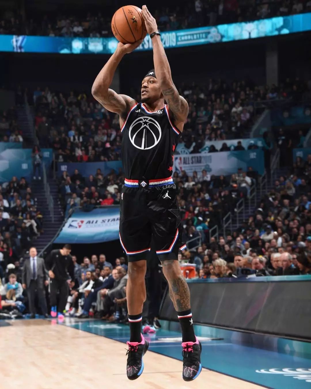 中如日中天 中如日中天